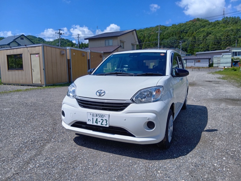 トヨタ パッソ（定員5名）